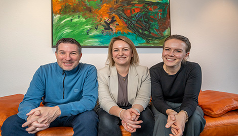 Generationenwechsel bei Knappmann Landschaftsbau_Thorsten Kemmerich, geschäftsführender Gesellschafter, Laura Knappmann GF, Lena Yigen GF